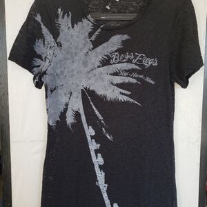 Women's Medium black shirt from hawaii
